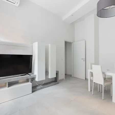 Via Del Rondone 1-2 Apartamento